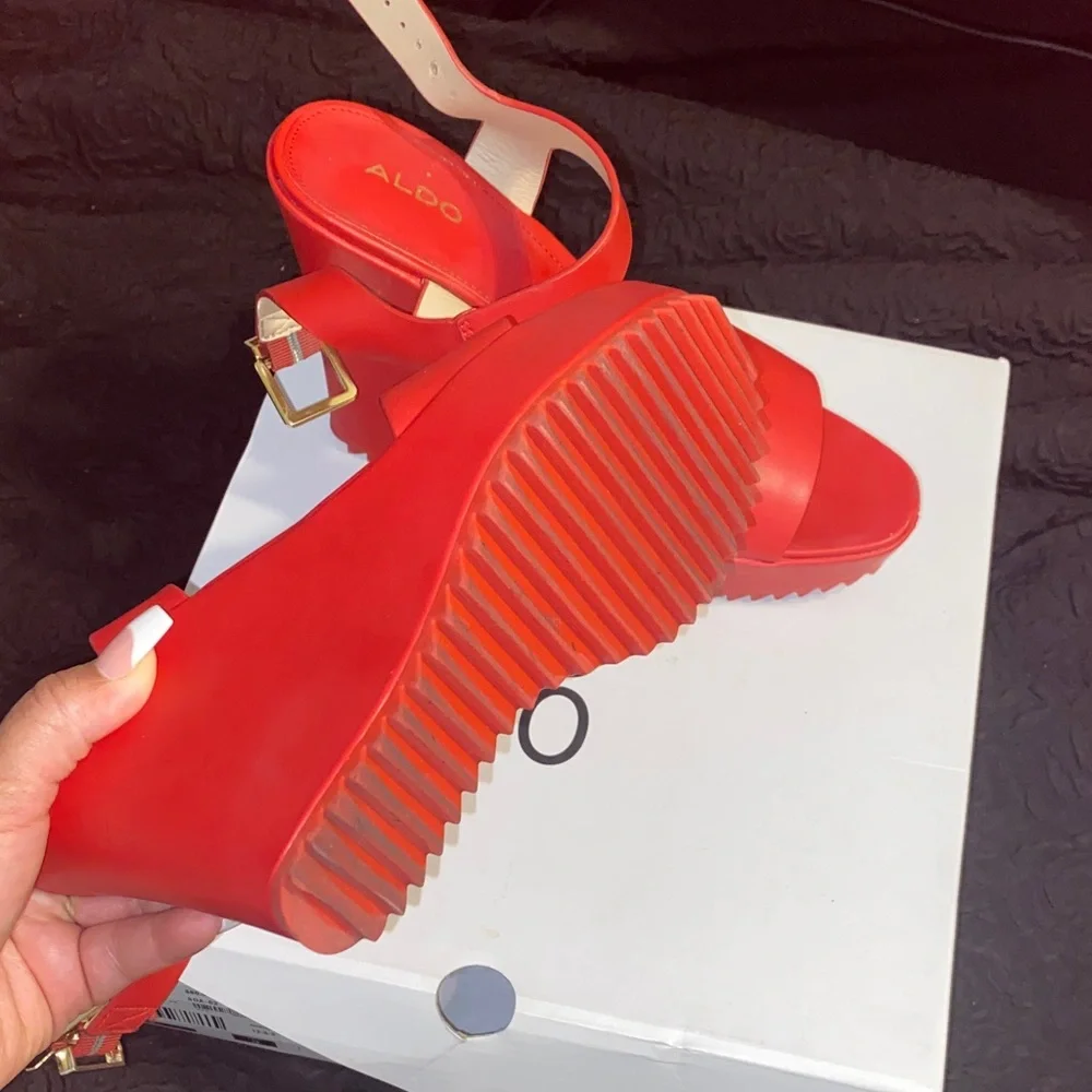 Aldo Bold Red Wedge Sandals - Picture 3 of 4